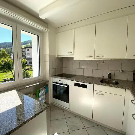 Zentrale Chesa Ravaisch Νταβός