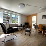 Appartement Zentrale Chesa Ravaisch *